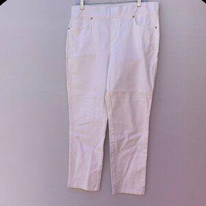 Style & Co. White Ankle Skinny Jeans Size M